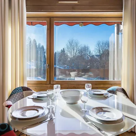 Spacieux T2 Renove Avec Parking Et Wifi A Megeve, Proche Pistes - Fr-1-453-68