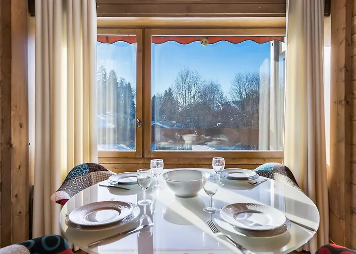 Spacieux T2 Renove Avec Parking Et Wifi A Megeve, Proche Pistes - Fr-1-453-68